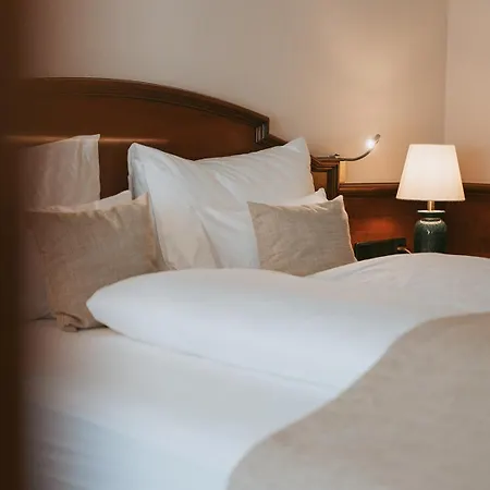 Manni Hotell