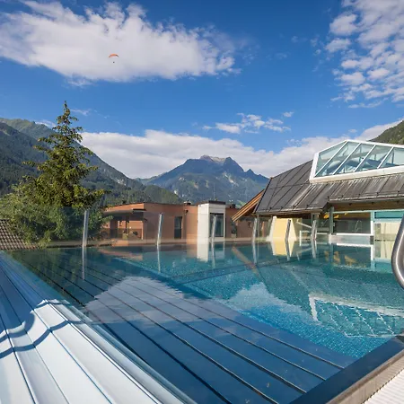 Hotel Manni 4*