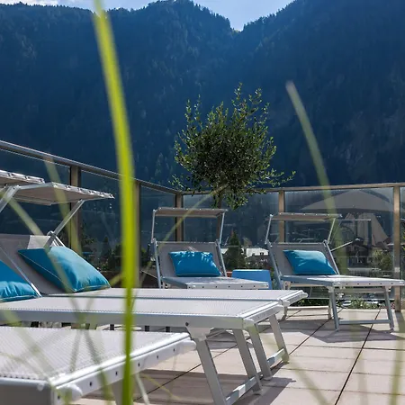 Hotel Manni 4*
